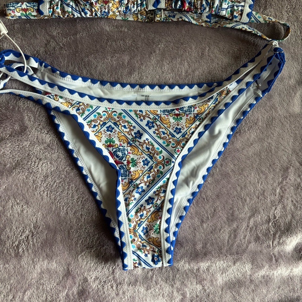 New Blue Yellow Mediterranean Tile Print Scalloped Triangle Bikini Set Large - Picture 6 of 11